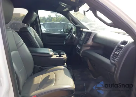 2021 Ram 2500 Tradesman 4X2 8' Box from USA, damaged, VIN 3C6UR4HJ1MG651917